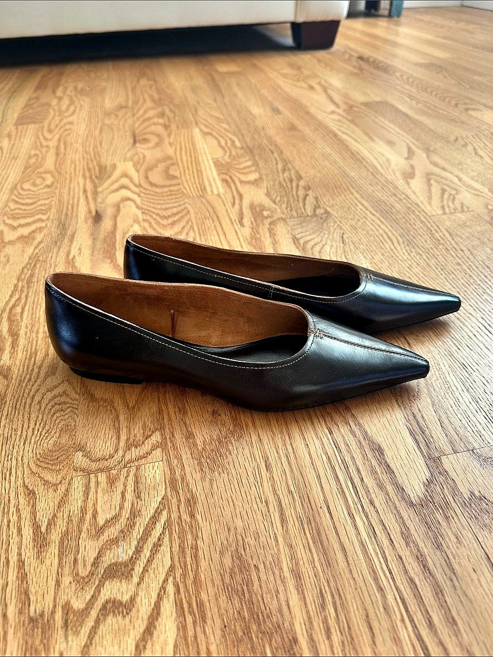 ZARA black leather pointed toe ballet flats  Like New